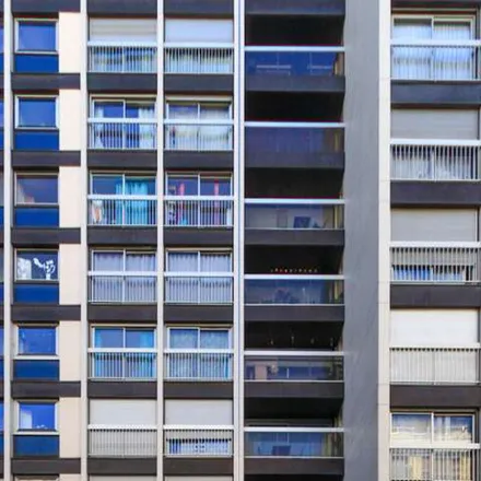 Image 8 - 23 Rue Ginoux, 75015 Paris, France - Apartment for rent