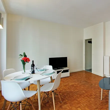Rent this 2 bed apartment on 47 Rue des Peupliers in 92100 Boulogne-Billancourt, France