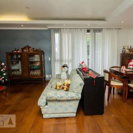 Buy this 4 bed apartment on Rua Itapicuru 184 in Perdizes, São Paulo - SP