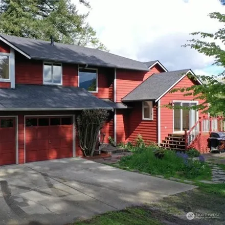 Buy this 3 bed house on 13577 Kellogg Lake Road in Startup, Snohomish County