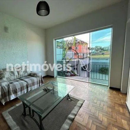 Buy this 5 bed house on Rua Veredinha in Pompeia, Belo Horizonte - MG