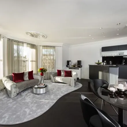 Rent this 2 bed apartment on Stanhope Gardens in London, SW7 5JX