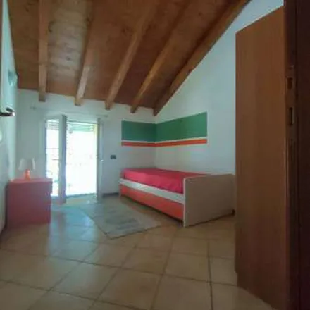 Image 4 - Bella Venezia, Piazza Nuova, 23883 Brivio LC, Italy - Apartment for rent
