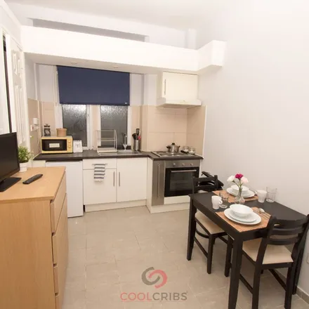 Rent this 1 bed apartment on 4 Linden Gardens in London, W2 4HB