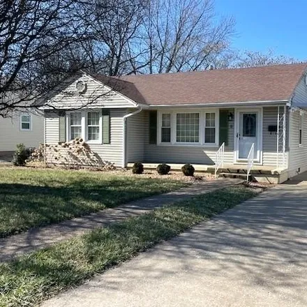 Buy this 3 bed house on 6 Phillip Court in Henderson, KY 42420