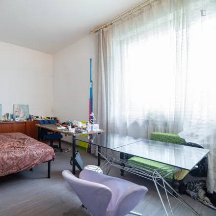 Rent this 4 bed room on Via privata Raffaele De Grada in 6, 20125 Milan MI