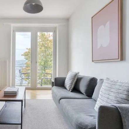Rent this 3 bed apartment on Khan’s - flavours of asia in Seestrasse 200, 8810 Horgen
