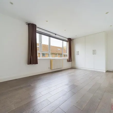 Rent this 1 bed apartment on London Road in London, HA1 3LS