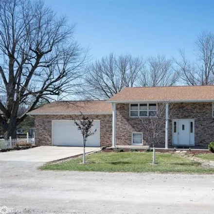 Buy this 4 bed house on 1465 Clinton Street in Warsaw, Hancock County