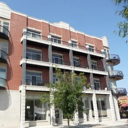 Rent this 2 bed apartment on 4518 N Kedzie Ave Apt 3F in Chicago, Illinois