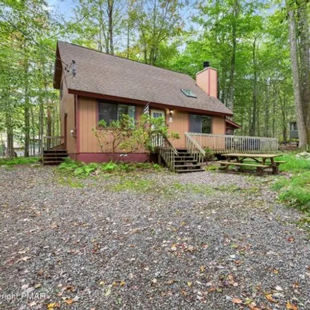 Buy this 3 bed house on 371 Selig Road in Tobyhanna Township, PA 18347