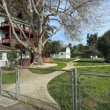 Image 4 - 16010 Isleton Road, Walnut Grove, Sacramento County, CA 95641, USA - House for sale