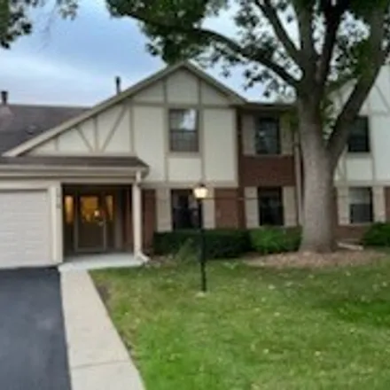 Rent this 3 bed condo on 1023 Thorndale Court in Buffalo Grove, IL 60090