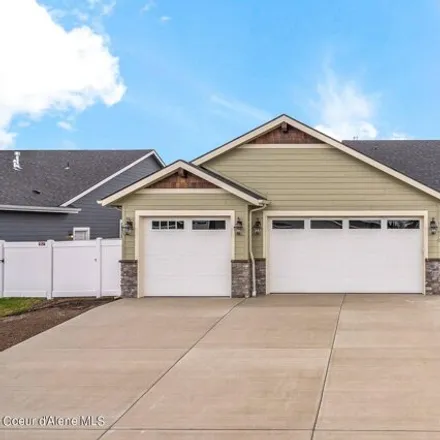 Buy this 3 bed house on North Brantley Road in Hayden, ID