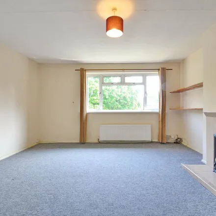 Image 2 - 4;6 Burghill Road, Bristol, BS10 6NQ, United Kingdom - Apartment for rent