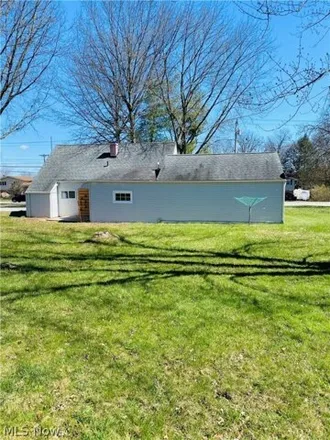 Image 3 - 5882 Poland Struthers Road, Struthers, OH 44514, USA - House for sale