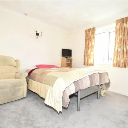 Image 7 - Kennett Court, Oakleigh Close, Swanley, BR8 7WP, United Kingdom - Apartment for sale