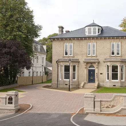 Rent this 2 bed apartment on Ripon Road in Harrogate, HG1 2JL