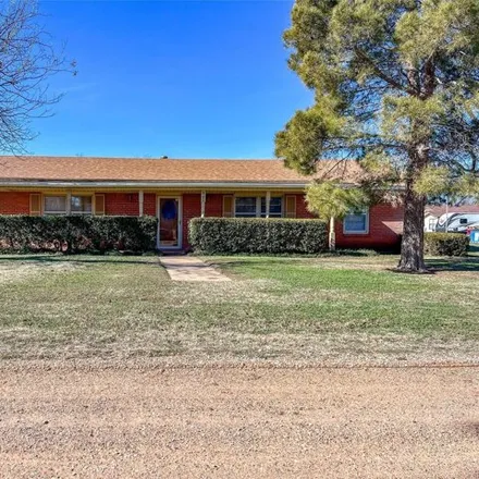 Buy this 3 bed house on 818 Lincoln Street in Rochester, Haskell County