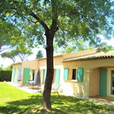 Rent this 3 bed house on Fréjus