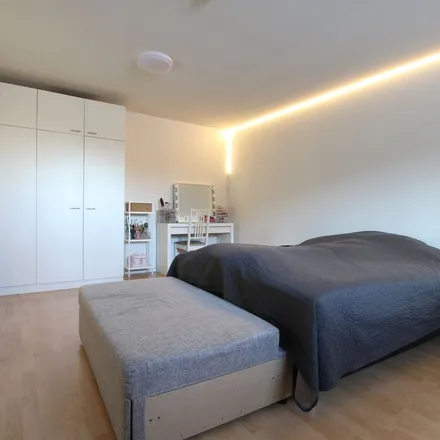 Rent this 2 bed apartment on Kaarilanaukio 6 in 33270 Tampere, Finland