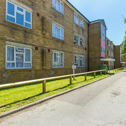 Buy this 2 bed apartment on Martello Road in Folkestone, CT20 1PT