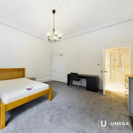 Image 6 - 34 Gillespie Crescent, City of Edinburgh, EH10 4HT, United Kingdom - Apartment for rent