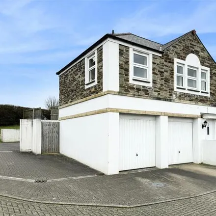 Buy this 2 bed duplex on unnamed road in Bodmin, PL31 2SD