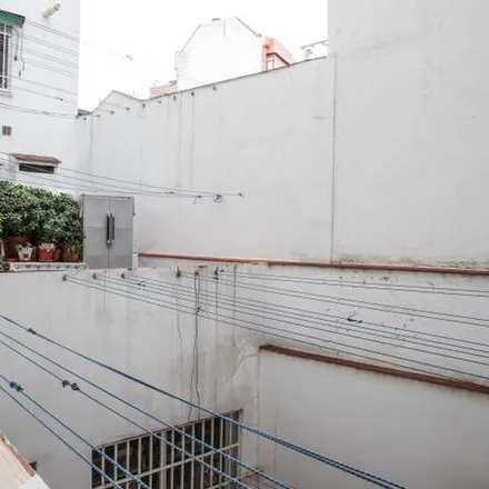 Image 2 - Calle de Antonio Salvador, 64, 28026 Madrid, Spain - Apartment for rent