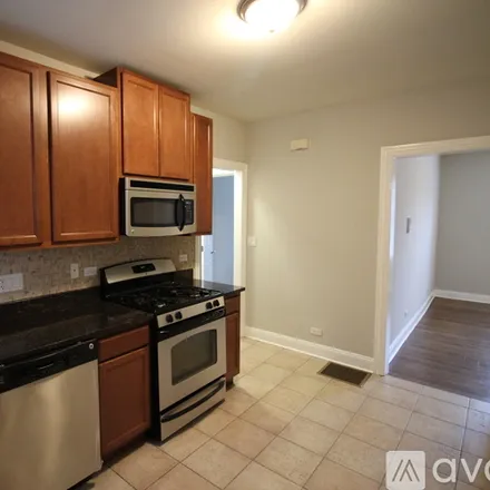 Image 3 - 3802 W Irving Park Rd, Unit 1W - Apartment for rent