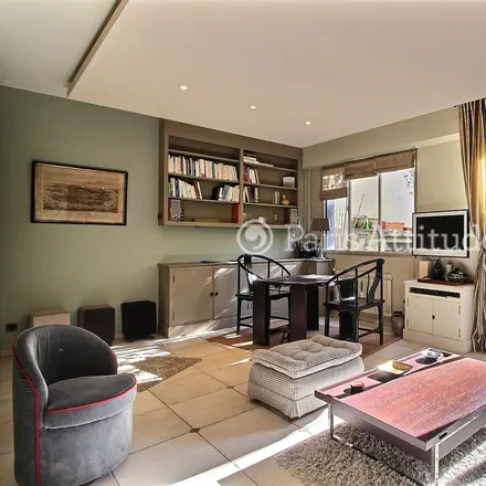 Rent this 1 bed apartment on 39 Rue Jacques Dulud in 92200 Neuilly-sur-Seine, France