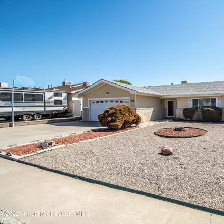 Buy this 3 bed house on 2100 Santiago Avenue in Farmington, NM 87401