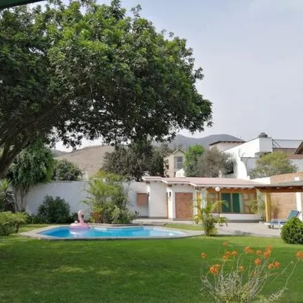 Buy this 4 bed house on Jirón Cascadas Del Sol 295 in La Molina, Lima Metropolitan Area 15593