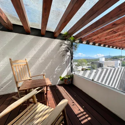 Rent this 2 bed house on Privada Salto de Juanacatlán in Delegaciön Santa Rosa Jáuregui, QUE