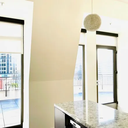 Image 2 - Gayley & Lindbrook Apartments, 1122 Gayley Avenue, Los Angeles, CA 90024, USA - Apartment for rent