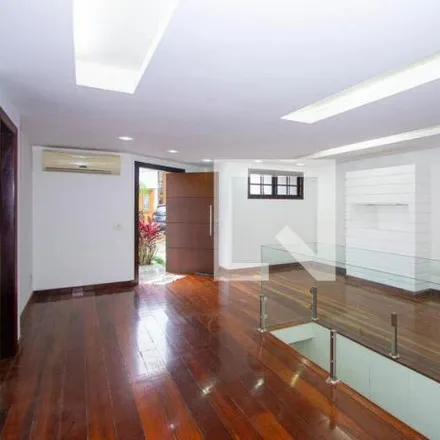 Buy this 3 bed house on Rua Mário Nardeli in Maria Paula II, São Gonçalo - RJ