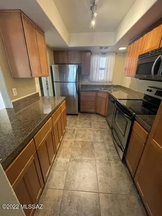Rent this 1 bed condo on Trader Joe's in 4209 North Campbell Avenue, Tucson