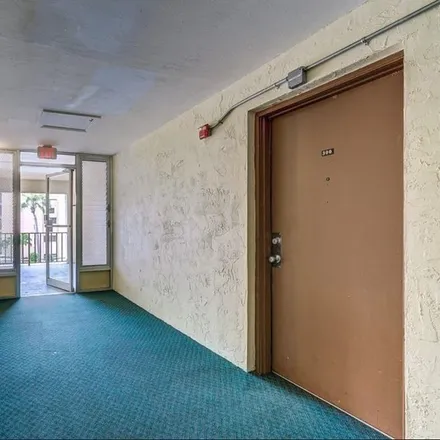Rent this 1 bed condo on 3704 Broadway in Fort Myers, FL 33901