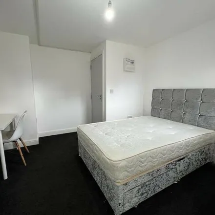Rent this studio apartment on 52 Beaconsfield Street in Nottingham, NG7 6FN