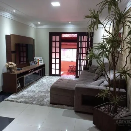 Buy this 4 bed house on Rua Décio de Assis Pedroso in Jardim Haydeé, Mauá - SP