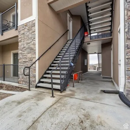 Image 1 - 37 West Springview Drive, Saratoga Springs, UT 84045, USA - Condo for sale