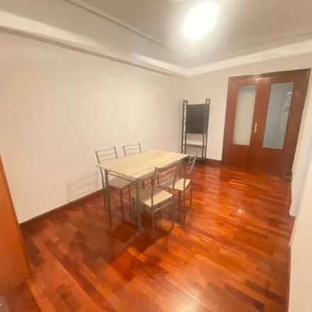 Image 3 - Sancho de Azpeitia kalea, 2, 48014 Bilbao, Spain - Apartment for rent