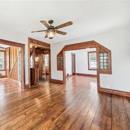 Image 4 - 4053 Wilmington Avenue, St. Louis, MO 63116, USA - House for sale