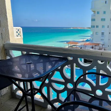 Image 4 - Hospital Americano, Calle Viento, Smz 4, 77500 Cancún, ROO, Mexico - Apartment for sale