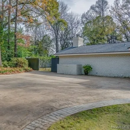 Image 7 - 3498 Silver Lane, Hillwood, Montgomery, AL 36106, USA - House for sale