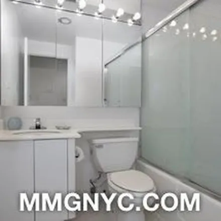 Image 3 - 458 West 49th Street, New York, NY 10019, USA - Apartment for rent