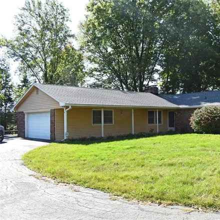 Buy this 4 bed house on 9797 Ditch Road in Carmel, IN 46032