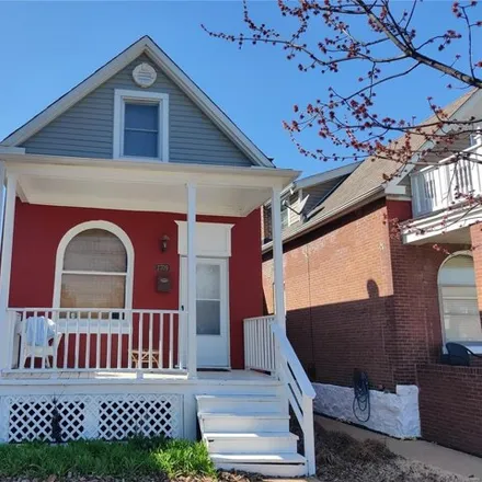 Buy this 1 bed house on 2707 January Avenue in Clifton Heights, St. Louis