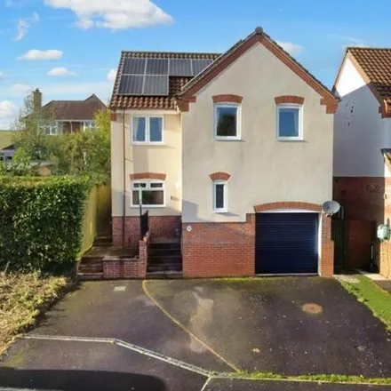 Buy this 4 bed house on 4 Barns Close in Bradninch, EX5 4QJ