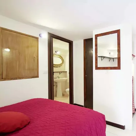 Image 4 - Vicolo dei Panieri, 00120 Rome RM, Italy - Apartment for rent